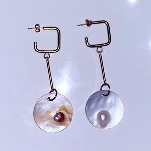 Fraux Pearl Gold Tone Drop Earrings